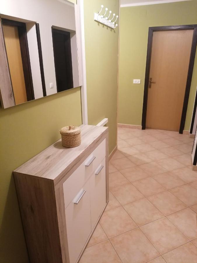 Apartment Oliva Pula Luaran gambar